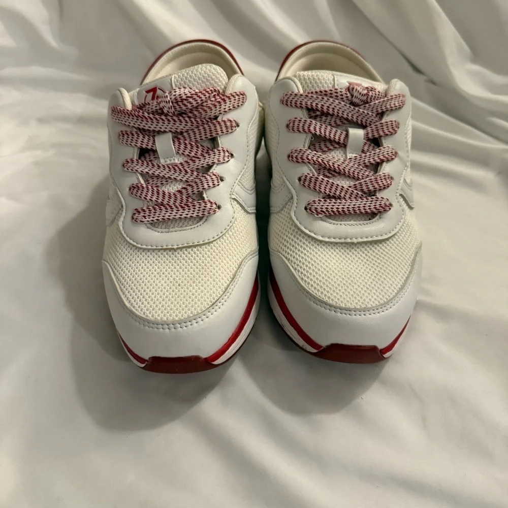 Like New Zeba Peppermint Hands Free Slip-On Walking Sneaker